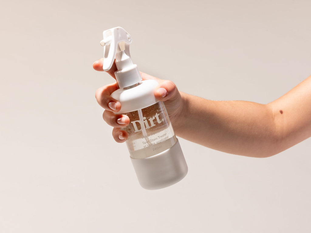 Dirt stain remover glass spray bottle